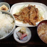 陽だまり - 豚肉のしょうが焼です