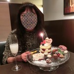 Matasaburo - サプライズにめっちゃ嬉しそうなのは、、、誰だ？？？スパークリングの日本酒と共に～♡