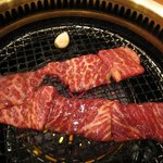 焼肉 山河 - ・「山河壺漬けカルビ(\609)」の中身。