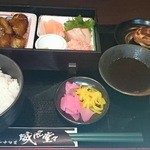 和中旬菜 威風堂々 - 今日の威風ランチ（税込1，296円）（2016.3撮影）