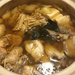 鮨　さるたひこ - あんこう鍋の煮えたところ