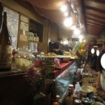 立ち呑みのさのや - カウンター席