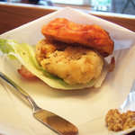 クルミドコーヒー - ポテトサラダ+ハムのクルミドサンド(430円)