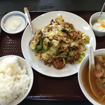 葵飯店 - 回鍋肉定食