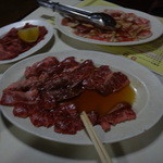 サガリ・カルビ・牛タン