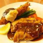 キッチン カトウ - 贅沢コース　メイン（グリルチキン側から）