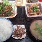 井出家 - 定食風にも注文出来ます