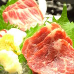 Assorted horse sashimi delivered directly from Kumamoto