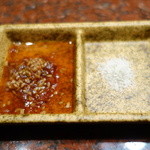 焼肉うしごろ - ヤンニョンソースとゲランド塩