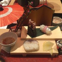 銀座米料亭 八代目儀兵衛 - 