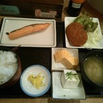 普通の食堂いわま - めちゃうま銀鮭定食:850円