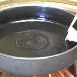 柿安 - まずは牛脂を引いて