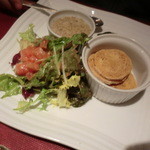ビストロ タカ - 豚と仔羊のリエット　サラダ添え