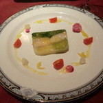 ビストロ タカ - サワラの燻製と菜の花、ボロねぎのテリーヌ 八朔風味