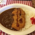 洋食屋チャーリー - カツとビーフのカレー