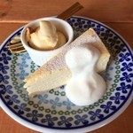 カフェ ナナ - プラス200円でデザート