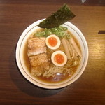 麺屋はなび - 醤油味玉ラーメン