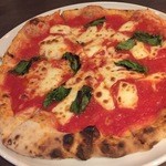 Pizzeria Bar 31 - マルゲリータ