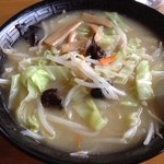 紅龍菜館 - みそラーメン 600円