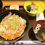 Wafuu Ajidokoro Kitarou - 元祖 鱧かつ丼（1080円）