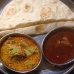 ロティーセット(チキン、野菜)