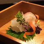 和ごころ 泉 - 刺身　鯛・もんんごういか