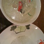 タイ食堂あらぃこだーぃ - 鶏肉のグリーンカレー