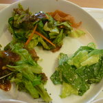 CHARLIE’S VEGETABLE　WITH petit cerise  - 華龍サラダ（上）、シーザーサラダ（右）、季節のハウスサラダ（左）