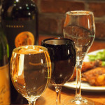 Popular sommelier-selected wines by the glass★More than 10 types every day! From 580 yen