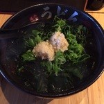 博多本家肉麺屋 肉ちゃんうどん うどんぬ - 肉わかめうどん。