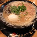 博多一幸舎 - 一幸舎味玉ラーメン