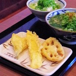 丸亀製麺 - キス天・イカ天・れんこん天