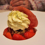 ラ・ベ - イチゴのマリネとそのジュース　バニラクリームムース　サングリアソルベ　