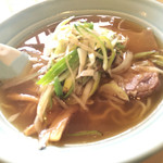 中華菜家 黄河 - チャーシュウ追加のねぎしょうゆラーメン
ねぎイイね！スープ美味しい！！