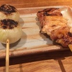 とり喜 - 小玉ねぎとかしわ