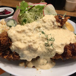 ごはんカフェ きなこ - 2016.3.5　新メニューの数量限定！有頭海老フライ定食 900円(税込)味噌汁を100円アップで新作の豚汁に。
      