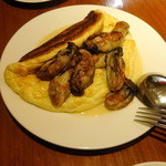 アベス - 牡蠣とブルーチーズのスフレオムレツ1,700円