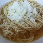 Niboshirambu - 中華そばver.2.8(塩)　昆布の優しい甘味が口いっぱいに広がる。もちろん煮干も効いてます。