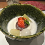 日本料理 潤花 - 甘味　ココナッツミルクのおしるこ