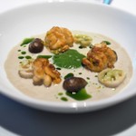 レフェルヴェソンス - 鱈の白子のポワレ、マッシュルームと春菊のスープ