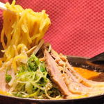 麺屋 蔵人 - 焼き味噌ラーメン(チャーシュー)