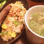 Didori Tei - チキンガーリック炒飯と鶏スープ☺︎