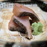 神保町 傳 - 5日間寝かせた鰆のお造り
      