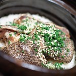 神保町 傳 - 銀鱈の炊き込みご飯
      