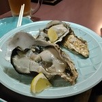 大衆酒場 まるちゃん - 生カキ