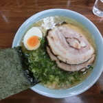 家系ラーメン 近藤家 - 塩ラーメン(小)800円