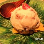 馳走　かく田 - 桜餅アイス