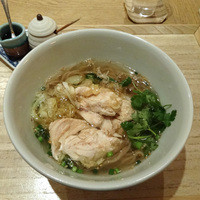 広尾はしづめ - この蒸し鶏が絶品！！