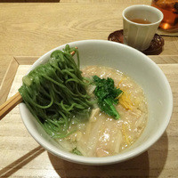 広尾はしづめ - 翡翠麺で〜♬