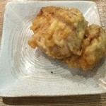 自家製さぬきうどんと肉 甚三 - 鶏天（サービスで出してくれた）